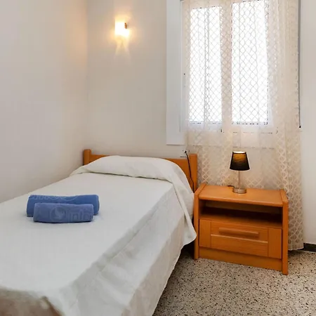 Apartment Emporda-2 By Interhome Llanca