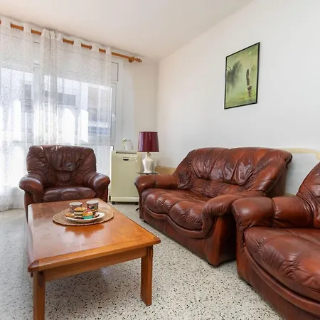 Apartment Emporda-2 By Interhome Llanca